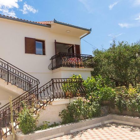 Apartman Mina Трогир Екстериор снимка