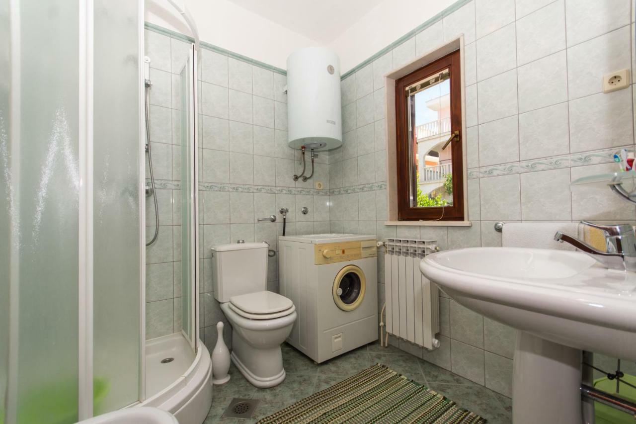 Apartman Mina Трогир Екстериор снимка