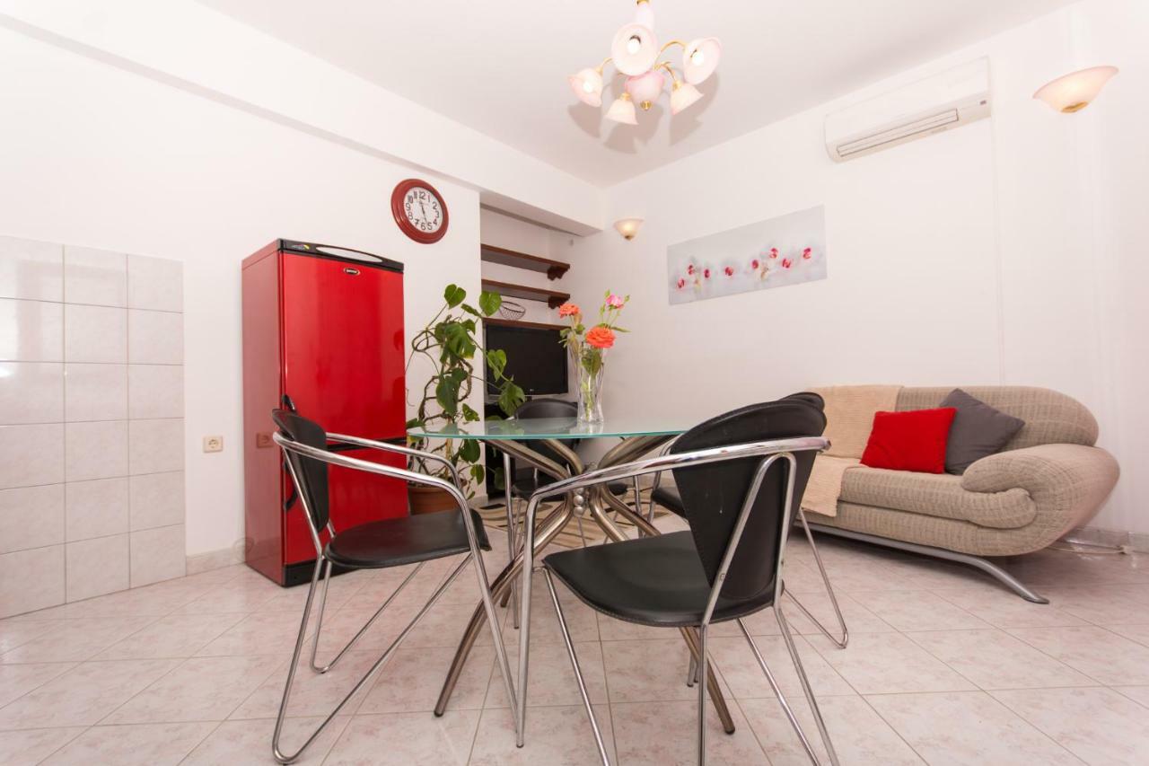 Apartman Mina Трогир Екстериор снимка